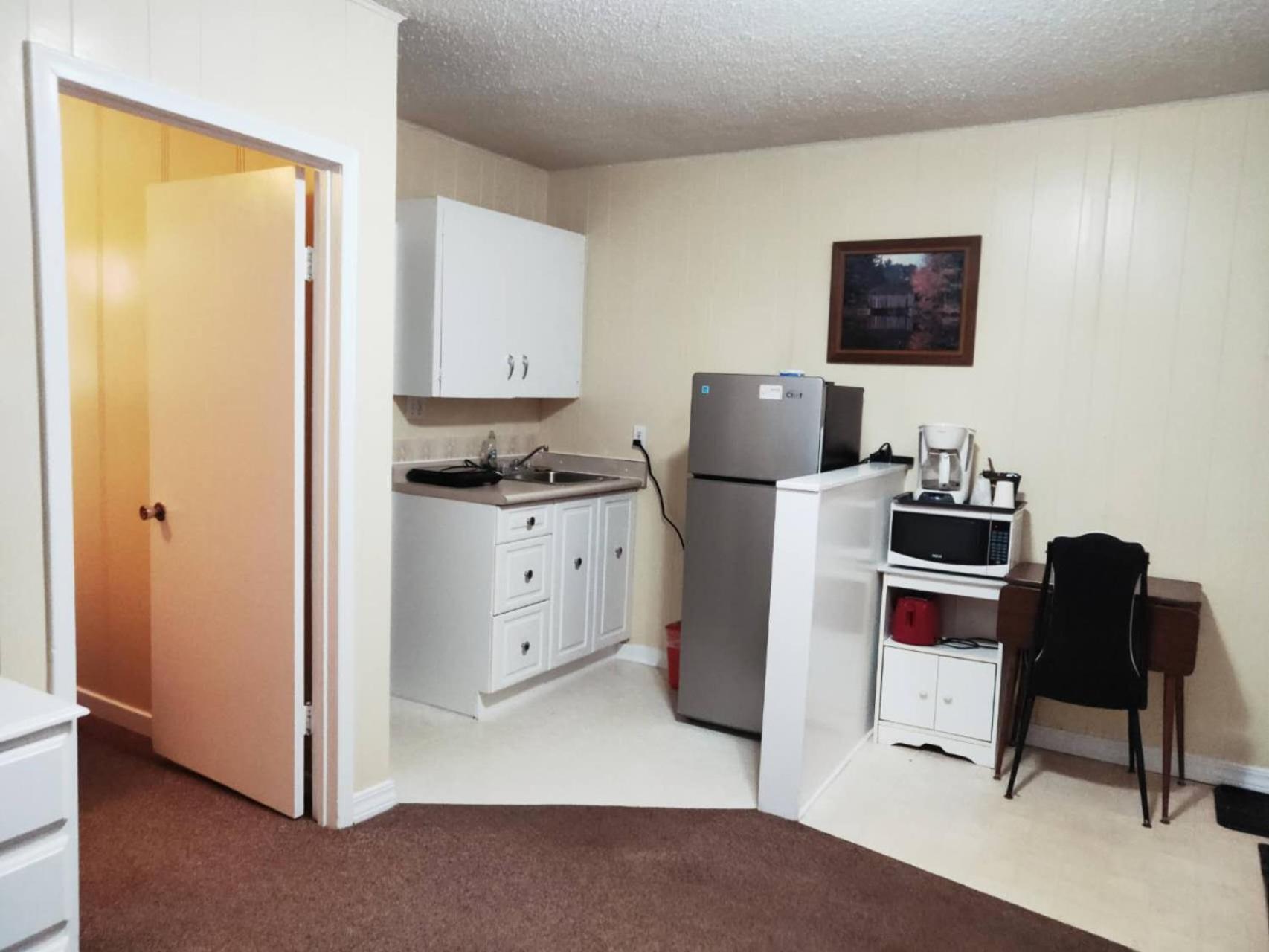 Melsask Motel Melville 외부 사진