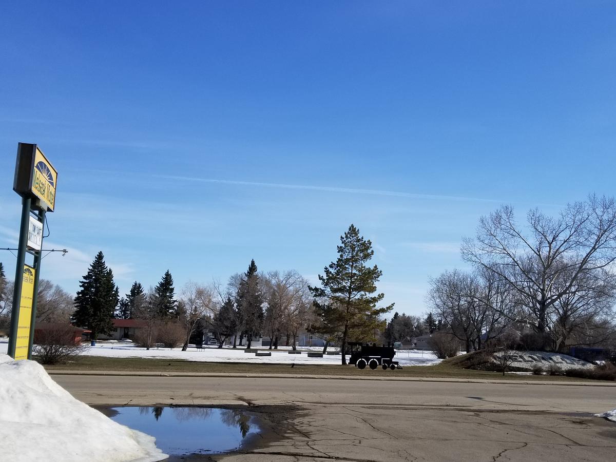 Melsask Motel Melville 외부 사진