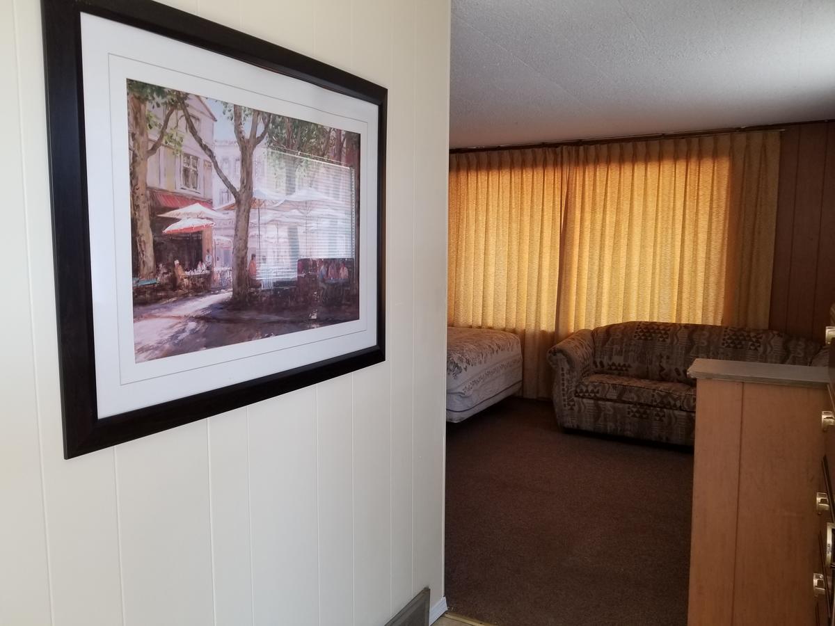 Melsask Motel Melville 외부 사진