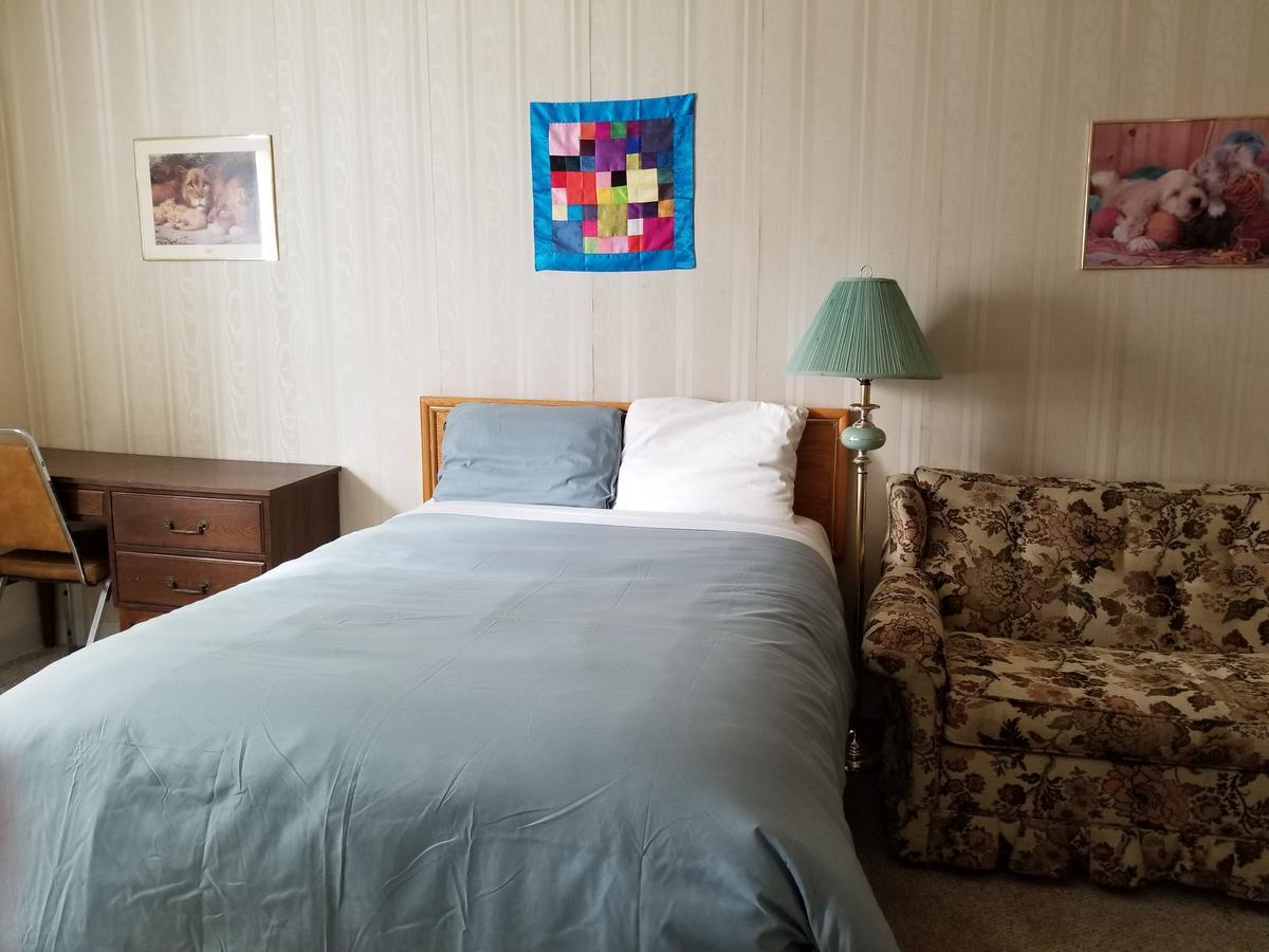 Melsask Motel Melville 외부 사진