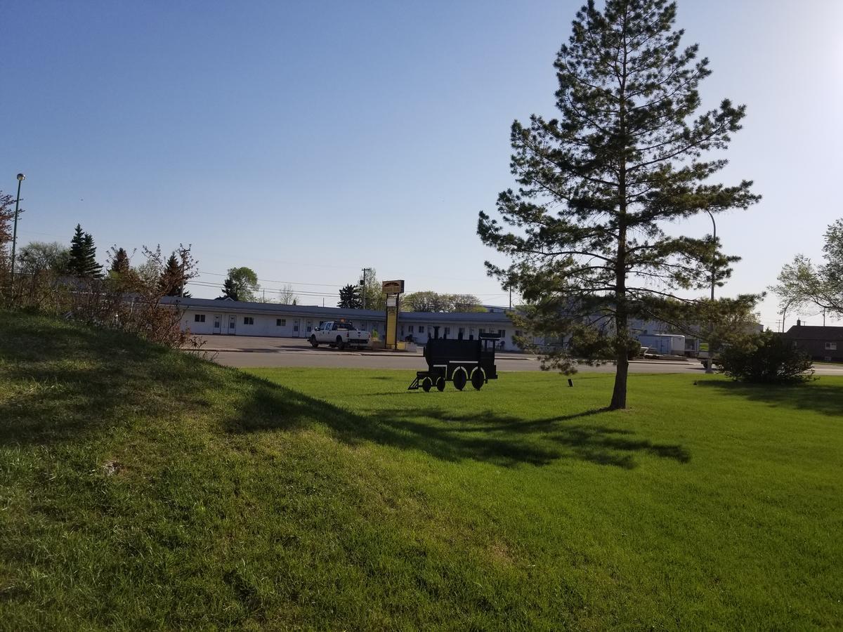 Melsask Motel Melville 외부 사진